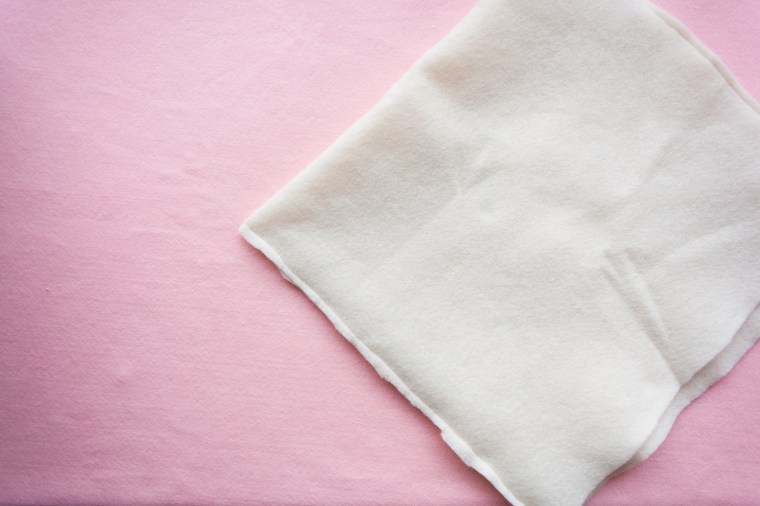 DIY Felt Pom Pom Pillows.jpg