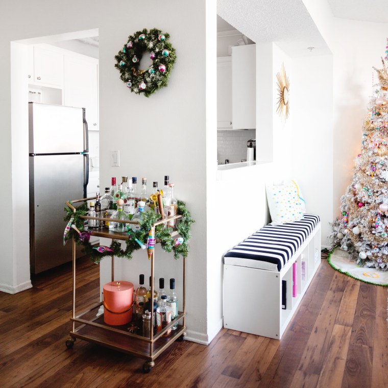 living-room-bar-kitchen