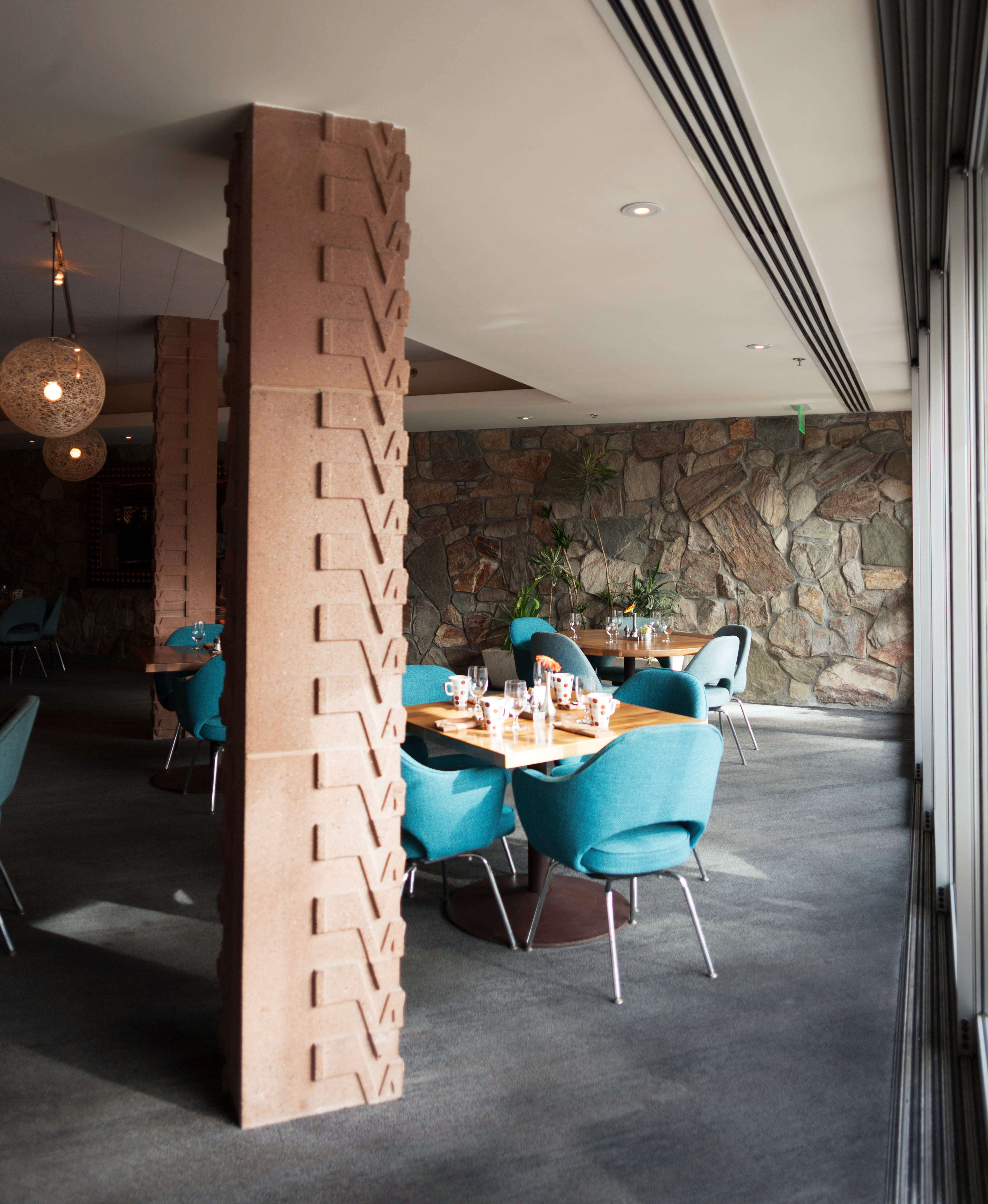 Cafe Zuzu at the Hotel Valley Ho (4)