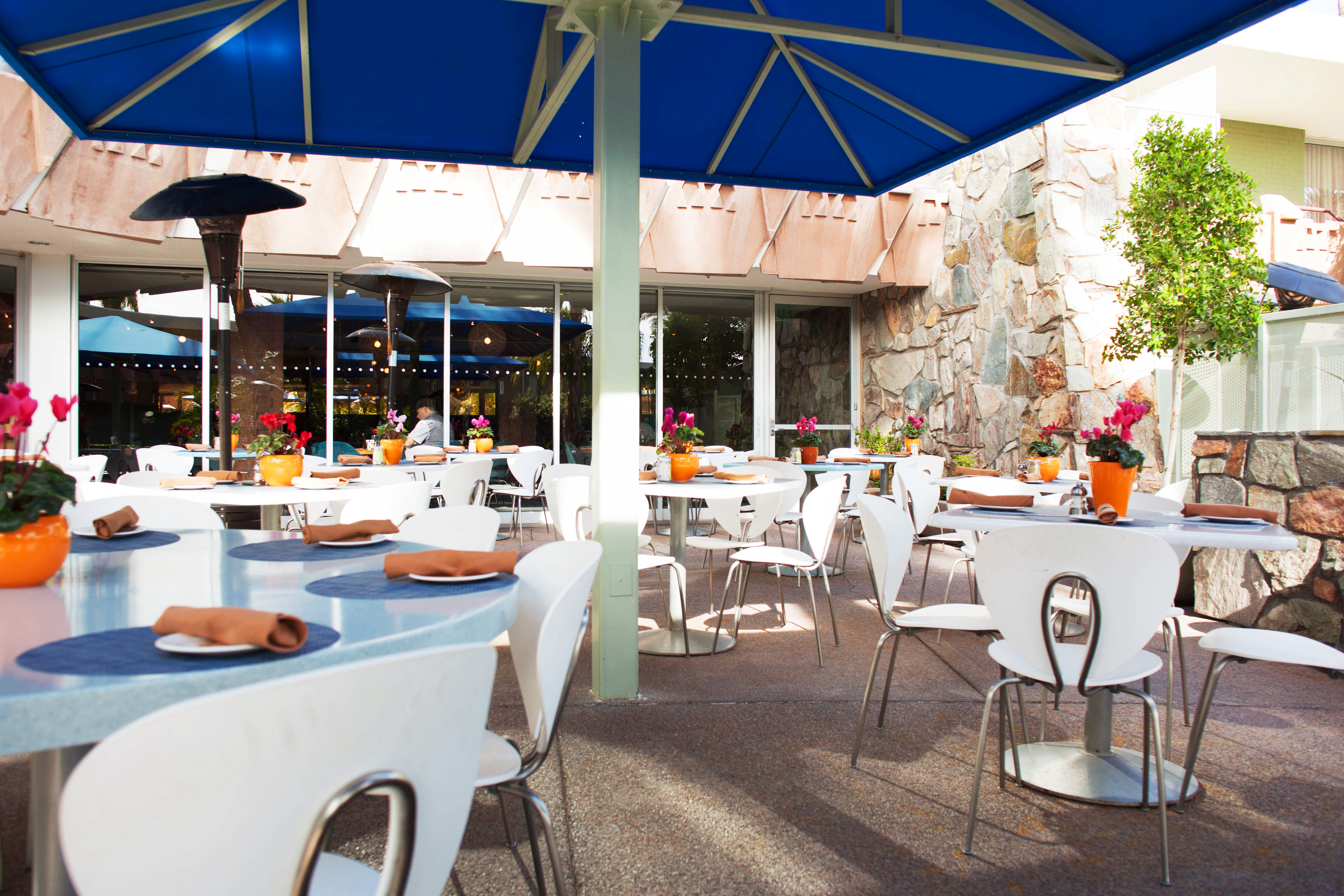 Cafe Zuzu at the Hotel Valley Ho (5)