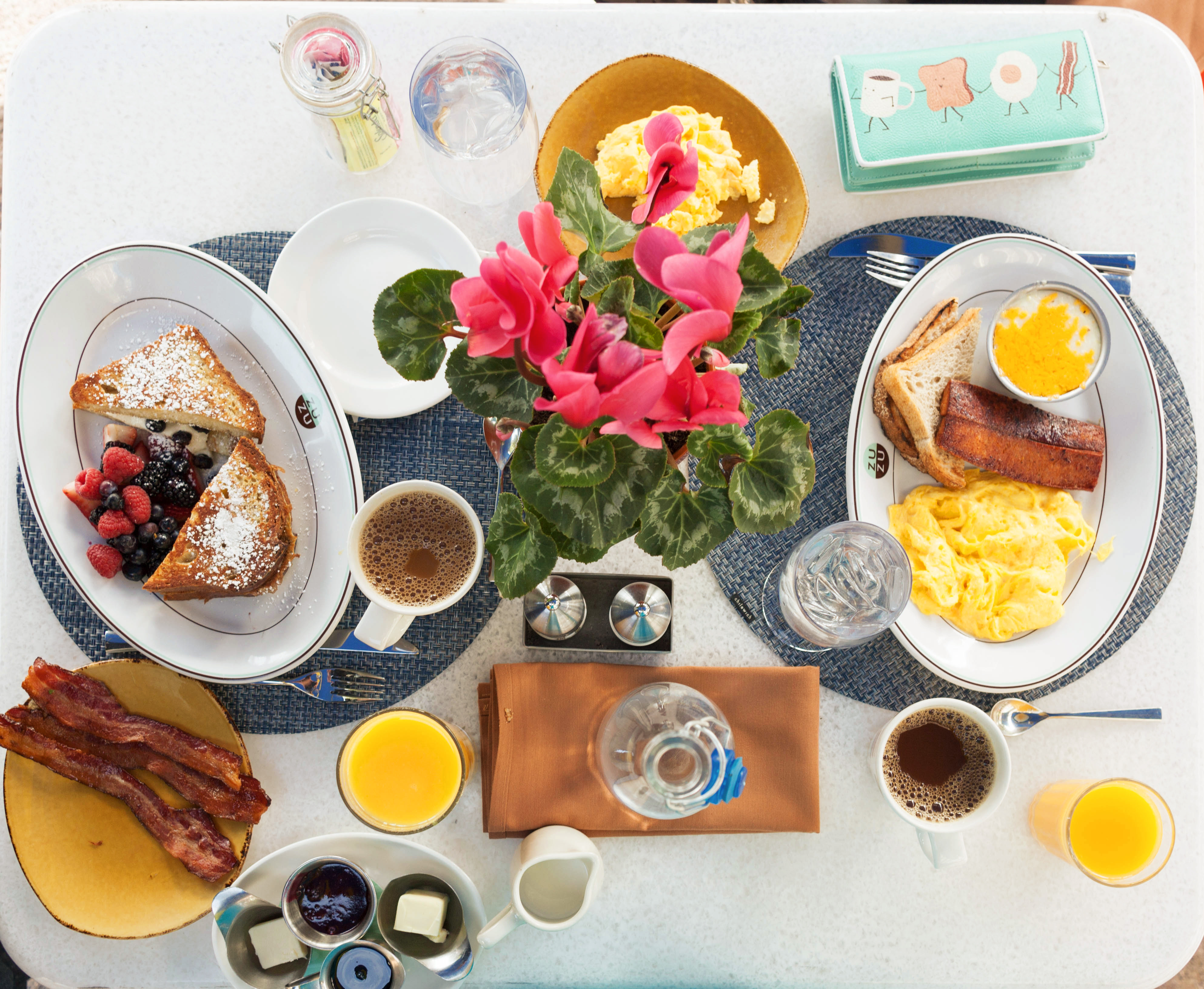 Cafe Zuzu at the Hotel Valley Ho (6)