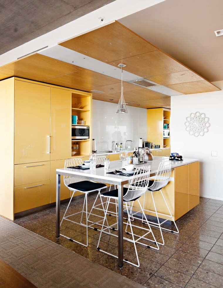 Scottsdale's Hotel Valley Ho King Suite (1)