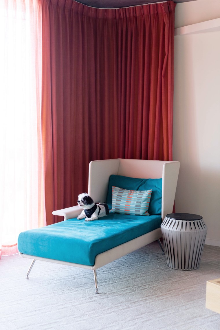 Scottsdale's Hotel Valley Ho King Suite (11)