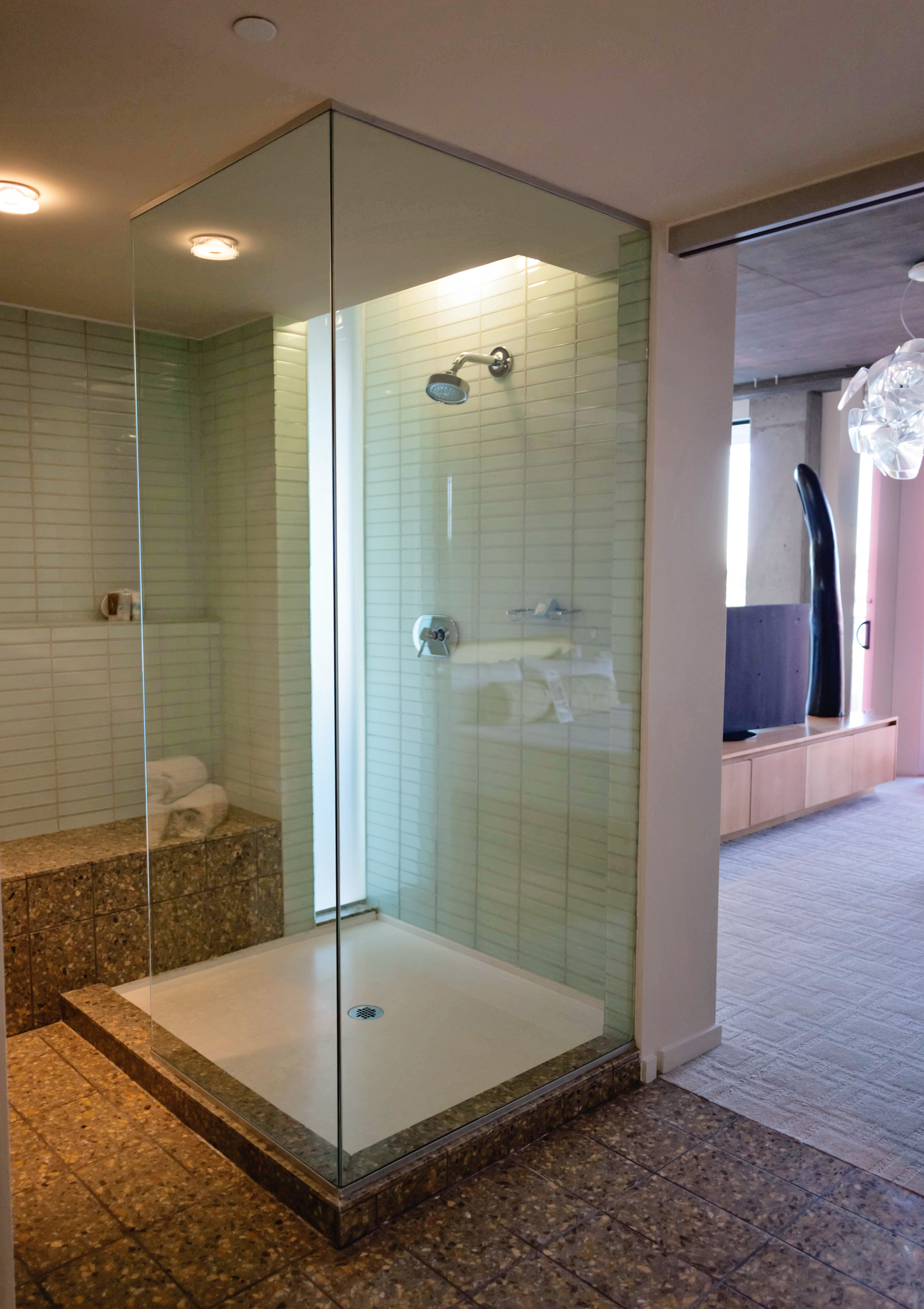 Scottsdale's Hotel Valley Ho King Suite (8)