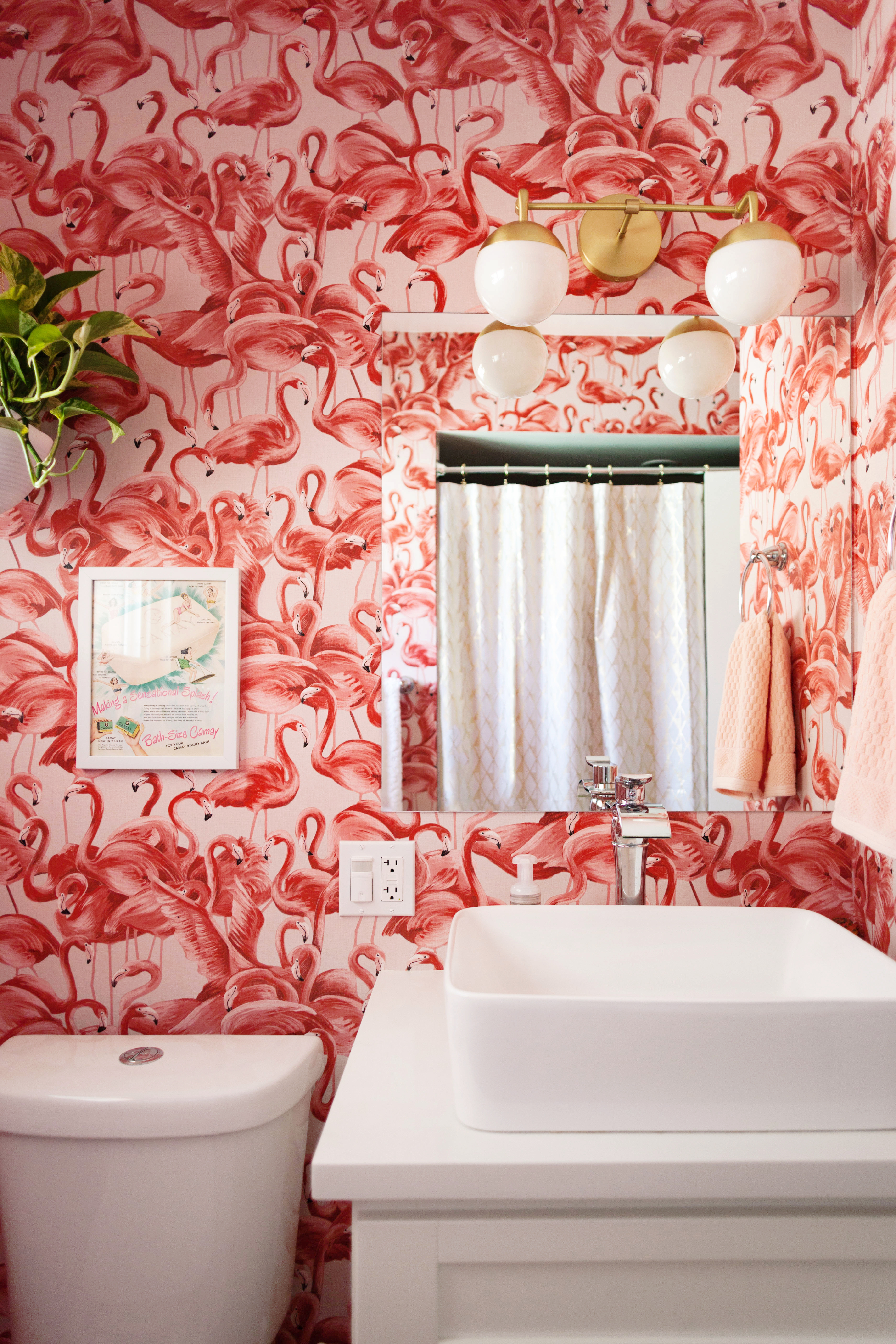 Flamingo Mid-Century Bathroom